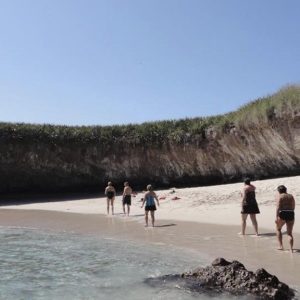 tour-islas-marietas-playa-escondida