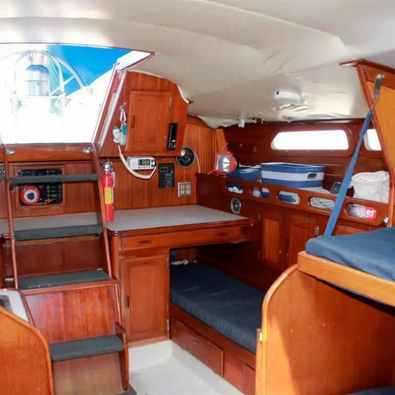 Puerto Vallarta Sailboat 39 feet Rental