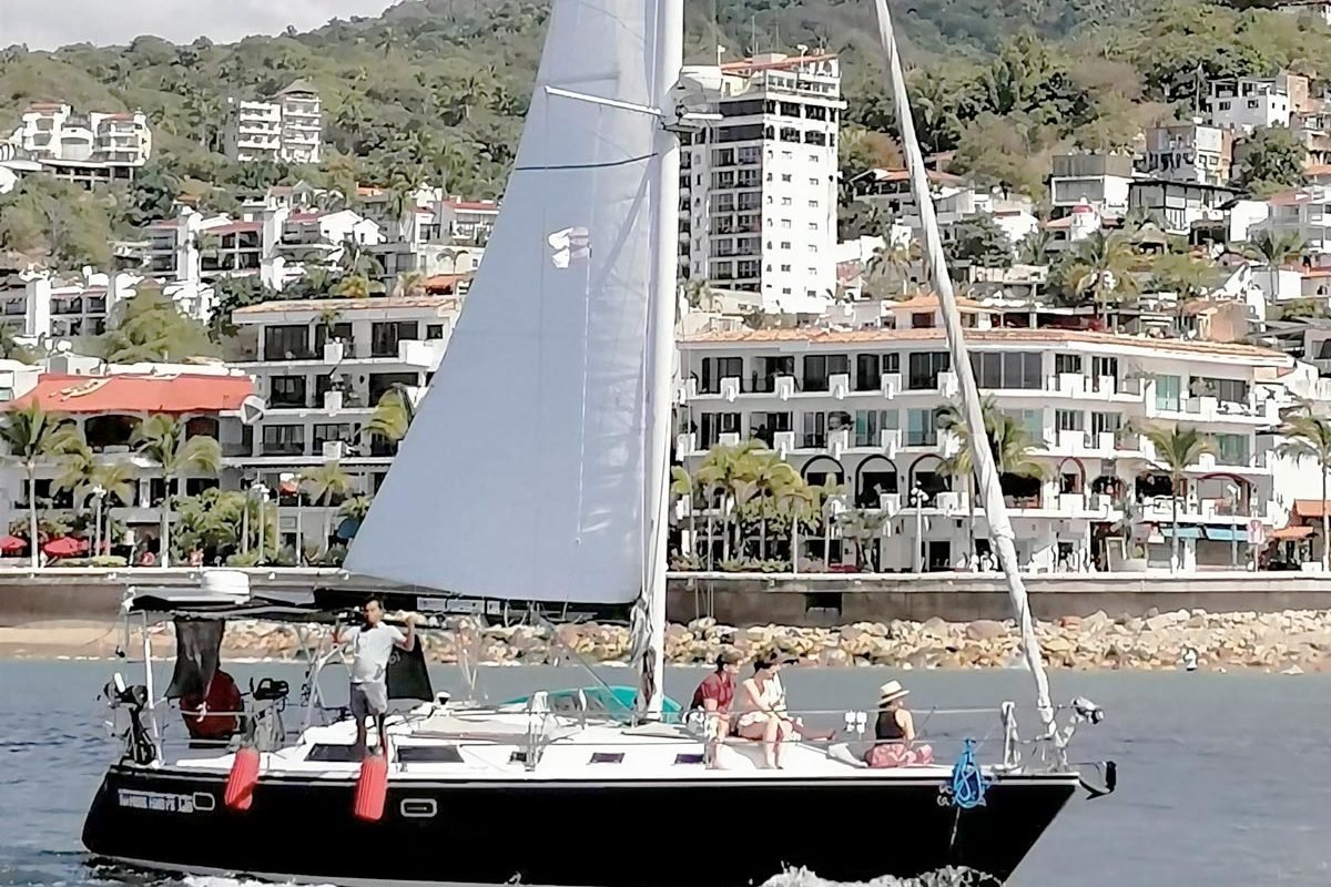 Puerto Vallarta Sailboat Rental Catalina 42
