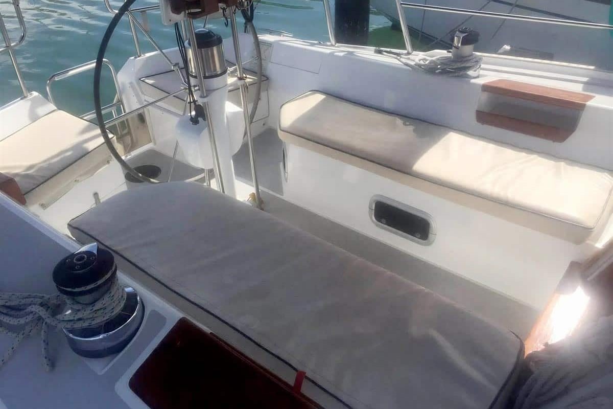 Puerto Vallarta Sailboat Rental Catalina 42