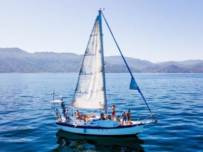 Veleros en Puerto Vallarta Irwin 40