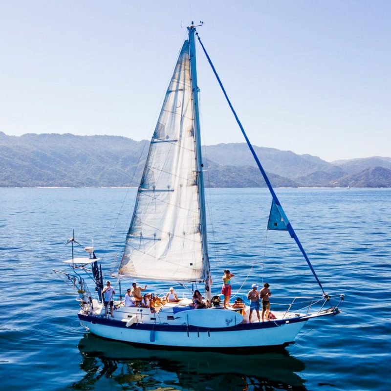 Veleros en Puerto Vallarta Irwin 40
